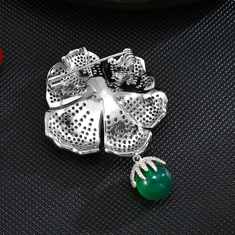 SUYU Style Copper Micro Inlaid Cubic Zirconia Five-Leaf Brooch Female Accessories Gift Wholesale 250225