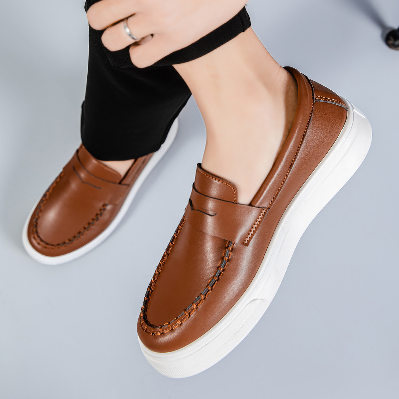 2025 spring new breathable bean shoes men's British style loafers Fashion NEW casual leather sneaker fashion footwear 39-45 black white