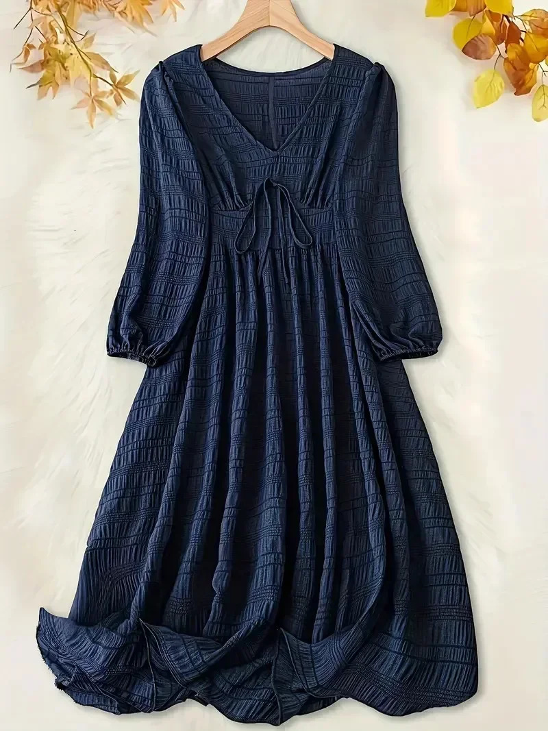 1XL-5XL Plus Size Womens Casual Dress with Textured Lantern Sleeves and V-Neck Tie Front Midi Dress for Comfort and Style 250225