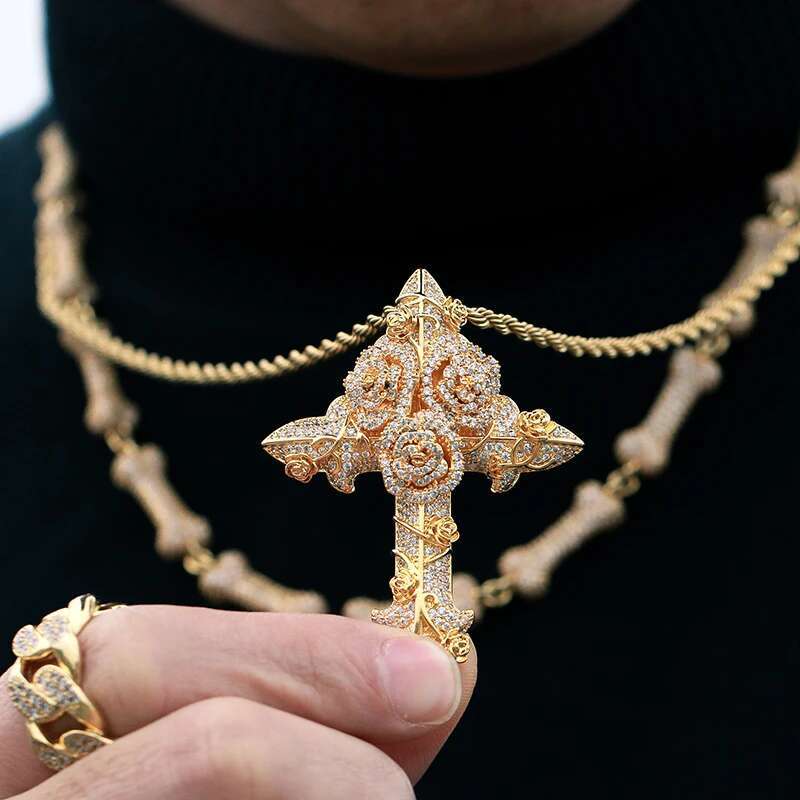 Trendy Moissanite Cross wer Necklaces Pendant Sterg Sier Bg Rose Men's Hip Hop Jewelry Top Quality Rock Jewellry