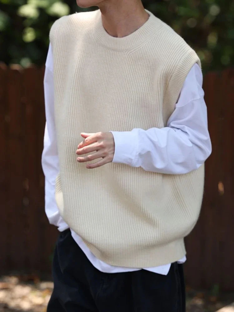 Knit Sweater Male Sleeveless Solid Color Mens Clothing Waistcoat Vest Crewneck Black Round Collar Plain Korean 2024 Autumn Old 250225