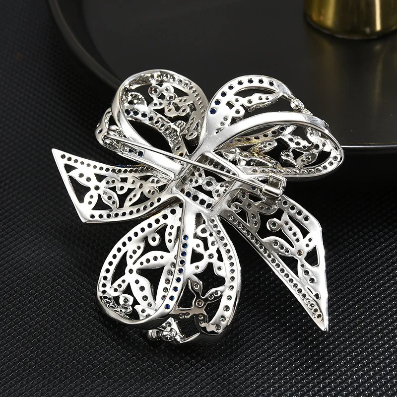 Spring Personalized Vintage Bow Fashion Zircon Inlaid Brooch Womens Exquisite Pin 250225