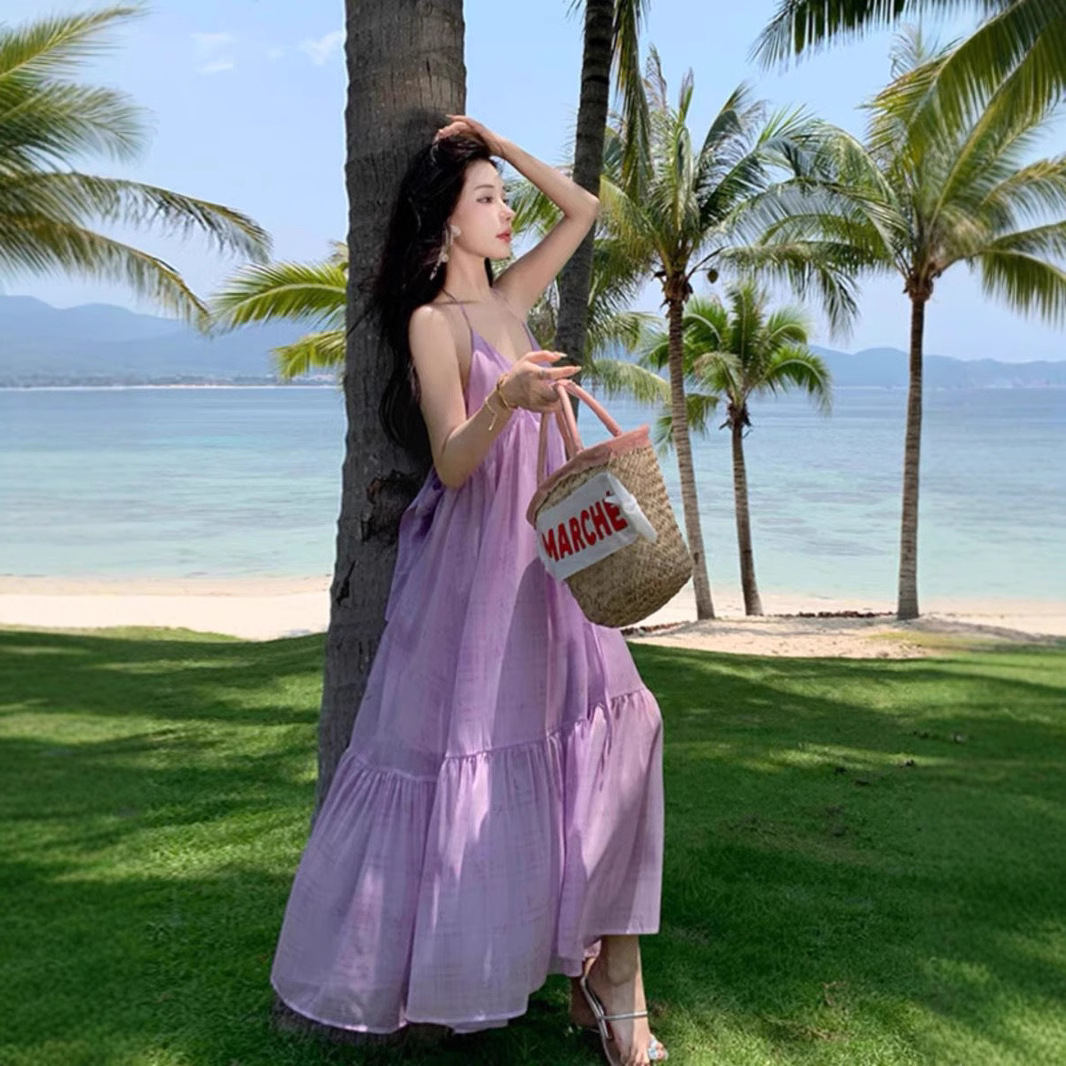 D230 Bamine wears a seaside holiday dress atmosphere hot girl sexy backless Sanya slim beach dress