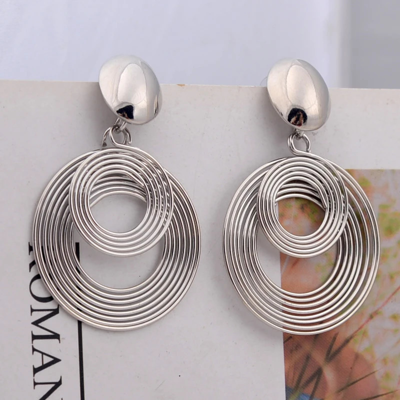 Trendy Big Round Statement Earrings for Women Golden Silver Color Metal Geometry Dangle Drop Earrings European Simple Jewelry 250225
