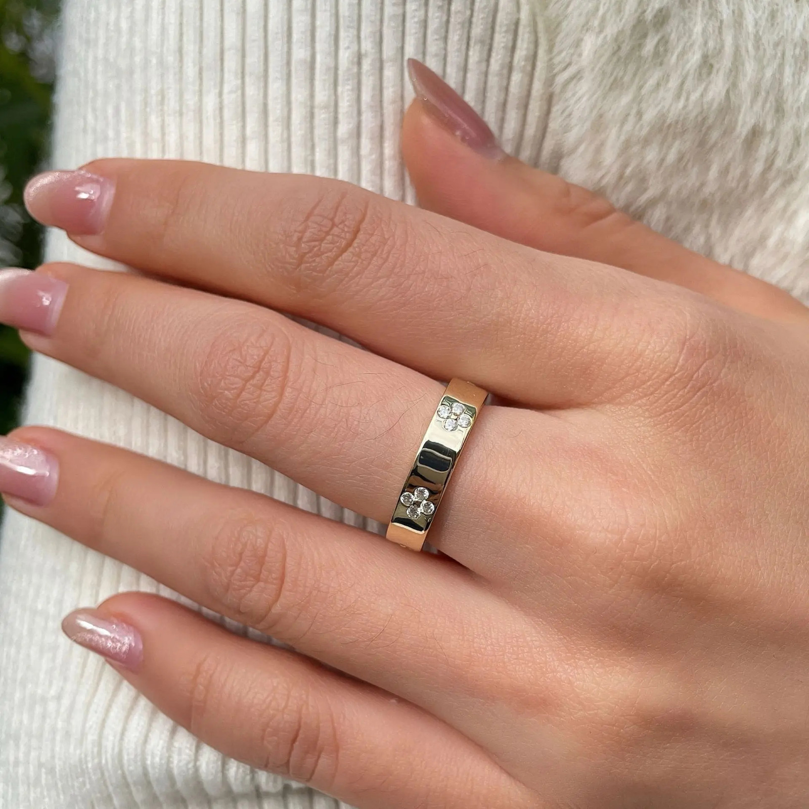 M-JAJA 2ct 6x8MM Rings D Color Four Leaf Clover Couple Rings 925 Sterling Silver Plated with 18k Gold Wedding Jewelry 250220