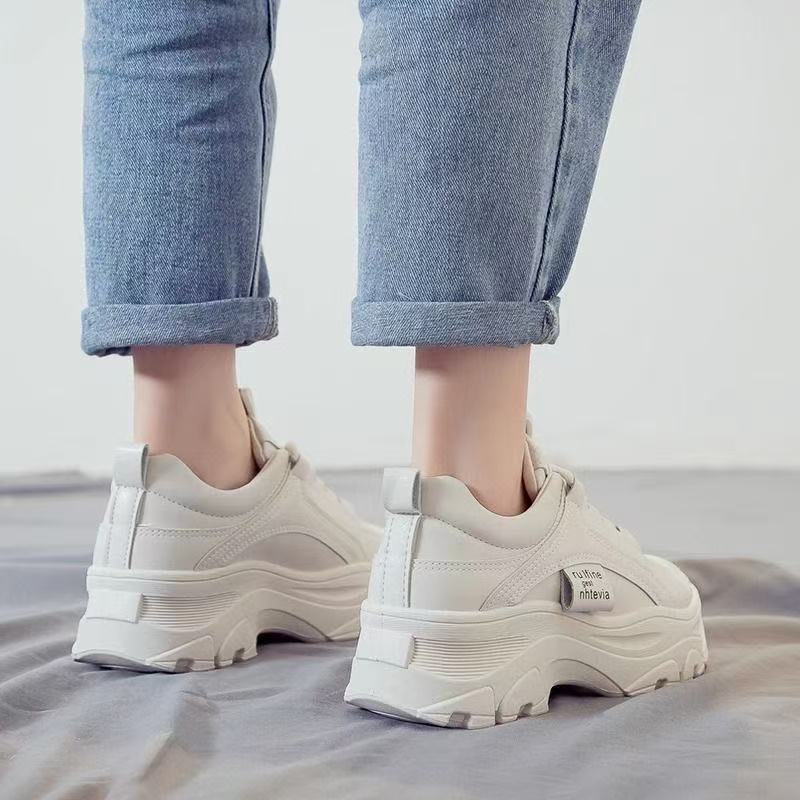 Top quality Brand High Quality New Style Free Delivery Designer Fashion Split Leather Chunky Sneakers White Shoes Lace Up Tenis Feminino Zapatos De Mu