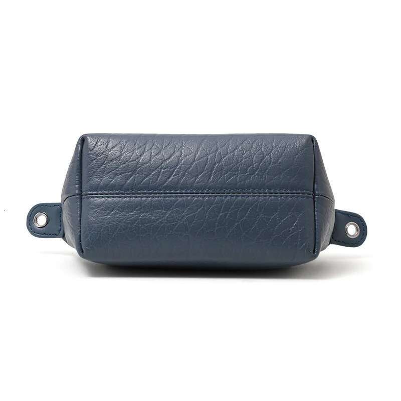 Bubble Patterned Cowhide Niche High-quality Multifunctional Shoulder Crossbody Bag Simple And Fashionable Women's Designer Bag Zipper Small Shell