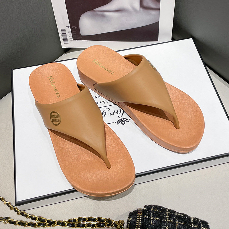 free shipping 2025 Slippers designer sandals for womens Platform flip flops ladies sliders shoes casual Slipper woman outdoor shoes