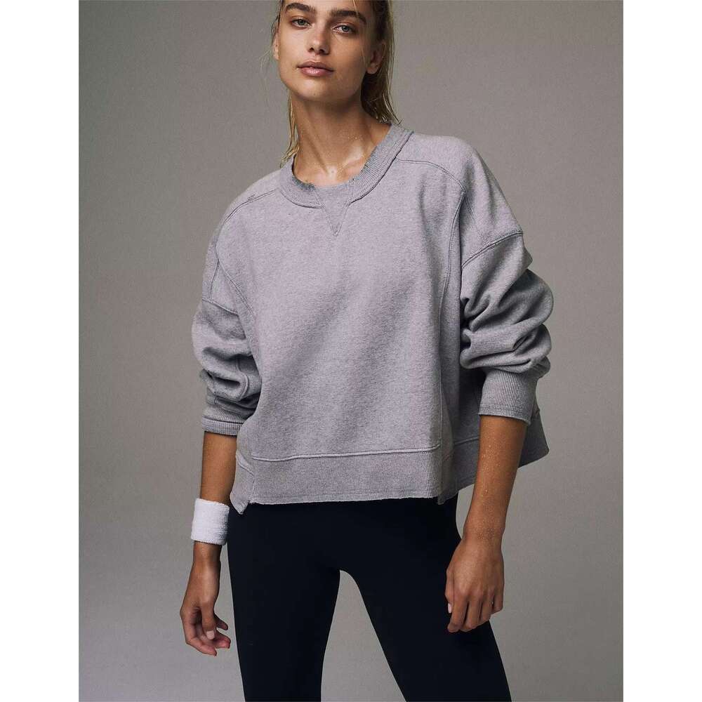 Customized Y2k Long Sleeve Outdoors Crop Shirt Round Neck Loose Terry Pullover Sporty Wear Sweatshirt Women Basic Top