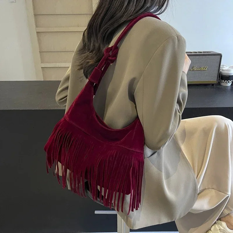 Tassels Interior Compartment Tote Bags Sewing Thread Large Capacity Bags for Women Zipper Pu Womens Handbags 250225