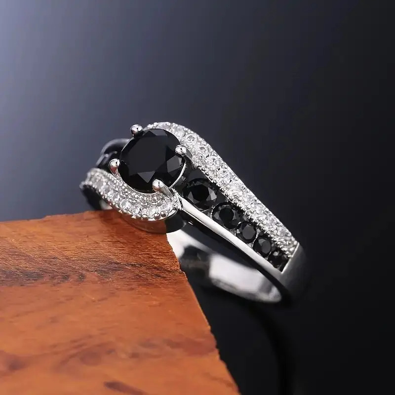 Special-interest Black Stone Women Wedding Ring Crystal Zircon Delicate Gift Top Quality Female Classic Jewelry 250220