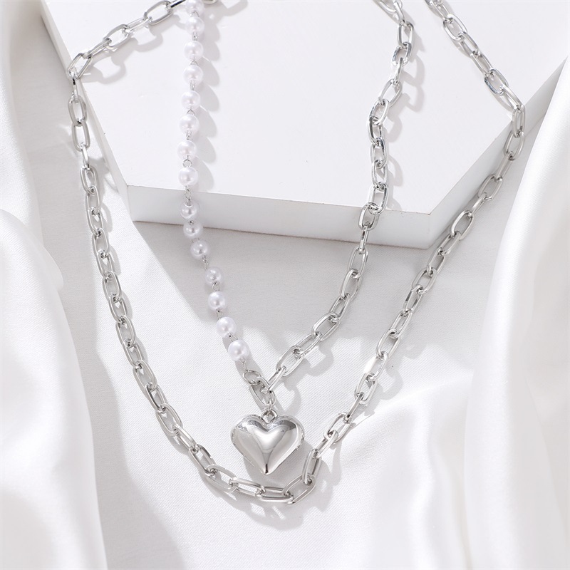 Double geometric large peach heart pendant imitation pearl necklace female ins wind hundred with necklace Europe and the United States punk jewelry