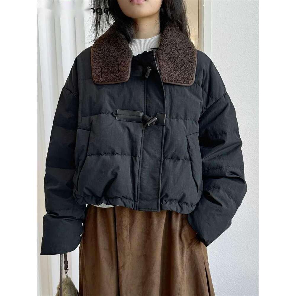 Hanorange 2024 Winter Fake Lambswool Collar Horn Button Padded Women Loose Silhouette Short Down Jacket Black