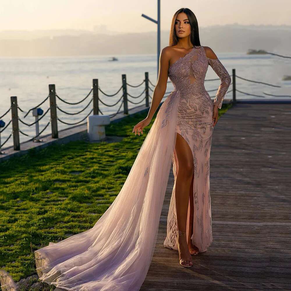 Cold Single Shoulder Prom Dress Chic Full Sleeve Sheer Mesh Shiny Sequins Mopping Hem Beaded Evening Dresses Personalized