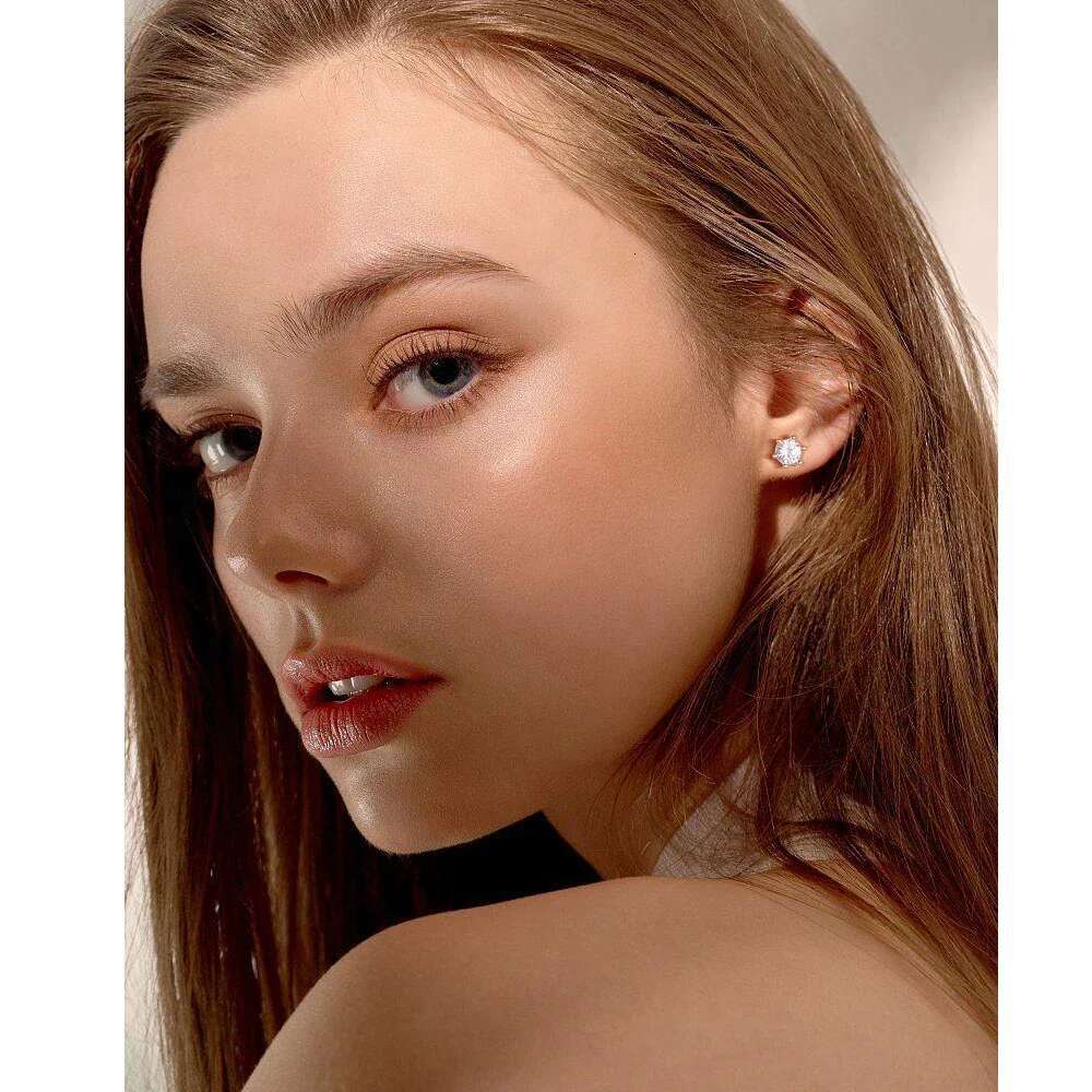 0.5-3ct Round Brilliant Cut Moissanite Solitaire Dia Stud Earrings 6-Prong Set Sier Plated Gold Ear Studs with GRA