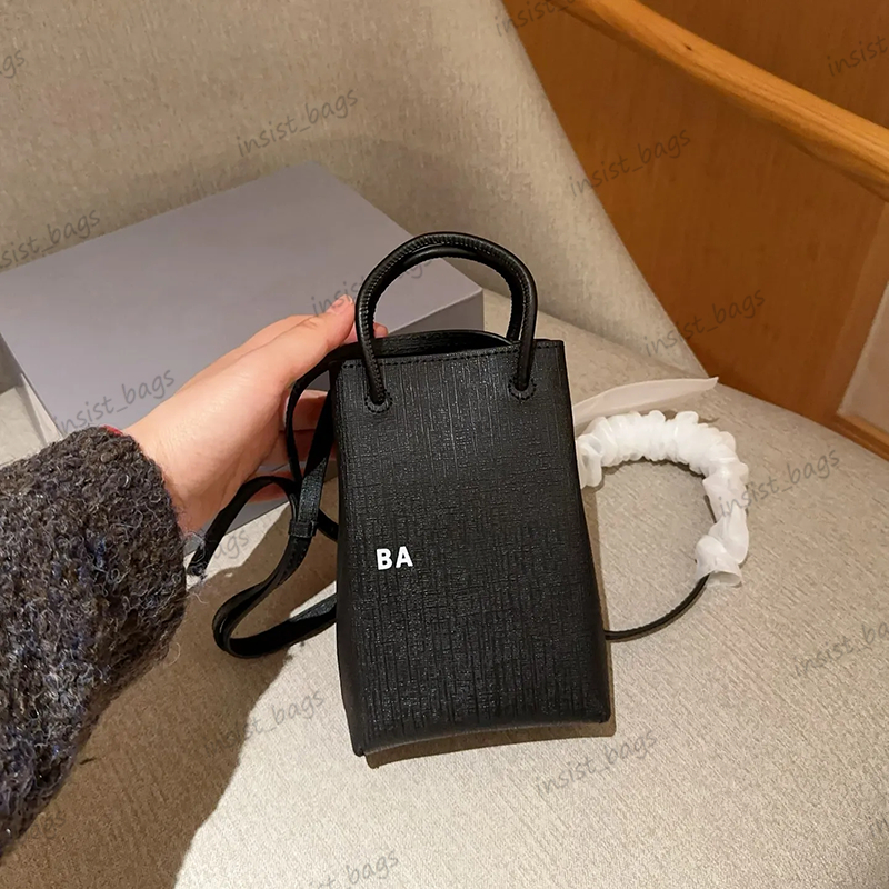 Mobile Phone Bags Designer Cross Body Bag Womens Shoulder Bags Luxury Trendy Leather Tote Shoulder Bag Designers Handbags Wallet Purses BQD2411062