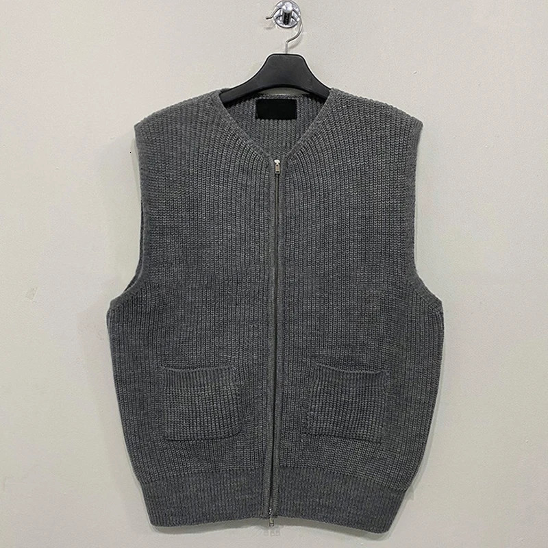 Mens Knitted Sleeveless Zipper Sweater Casual Clothing Waistcoat Port Style Leisure Pullover Spring Retro Knitwear 250225