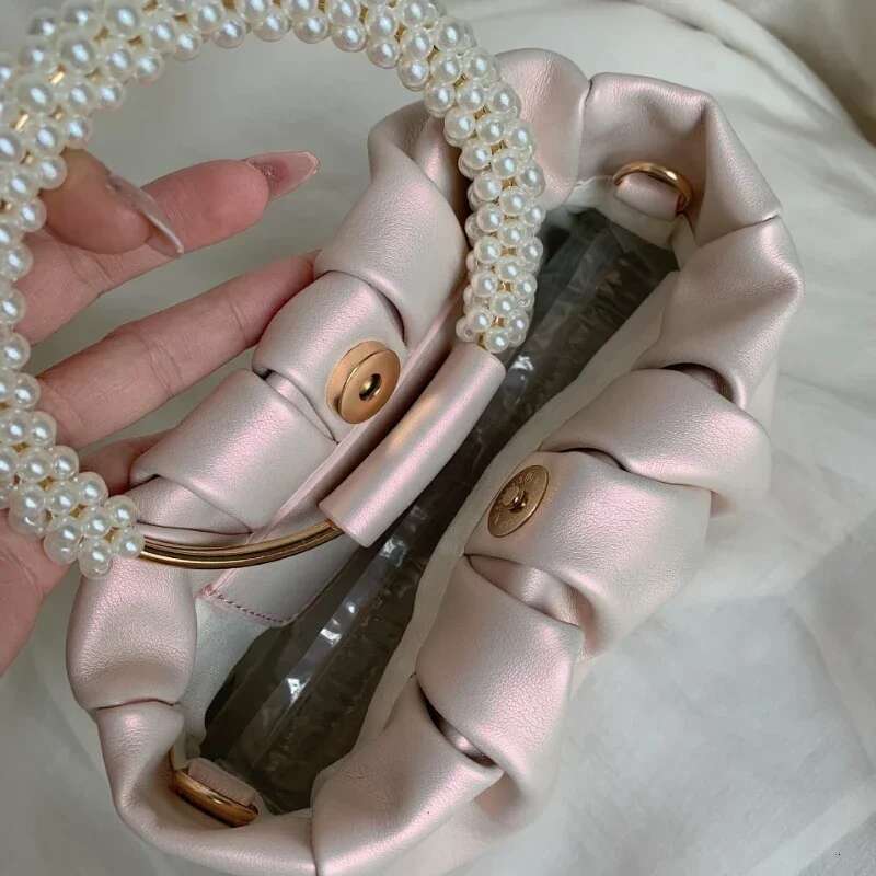 New Fashion Pearl Handle Women's Banquet Handbag Wallet Handbag Casual Designer Bag Women's Square Shoulder Bag Women's Small Crossbody