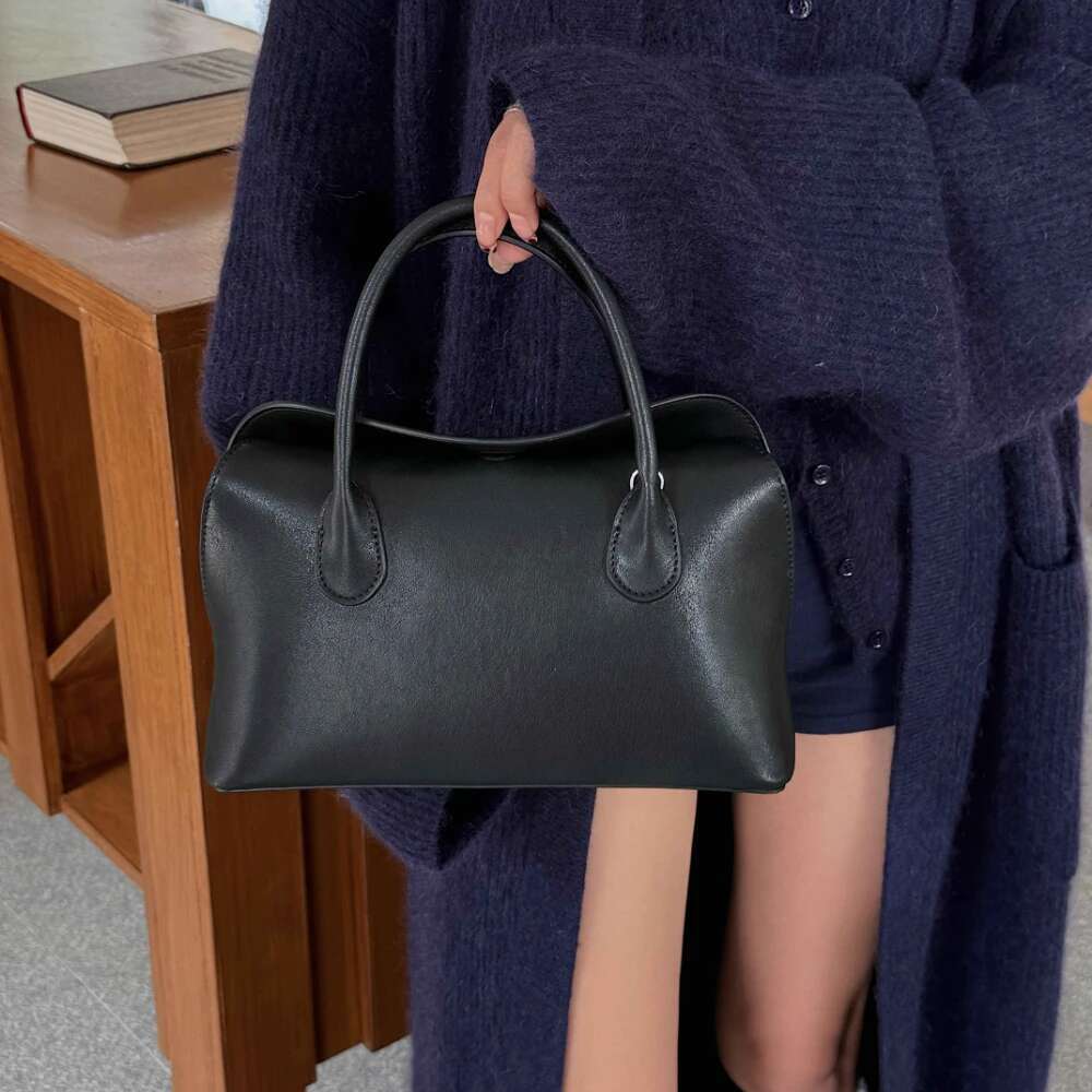 Motingsome Shoulder Crossbody For Women First Layer Cow Genuine Leather Handbag French Retro Daily Bag Satchel 2025