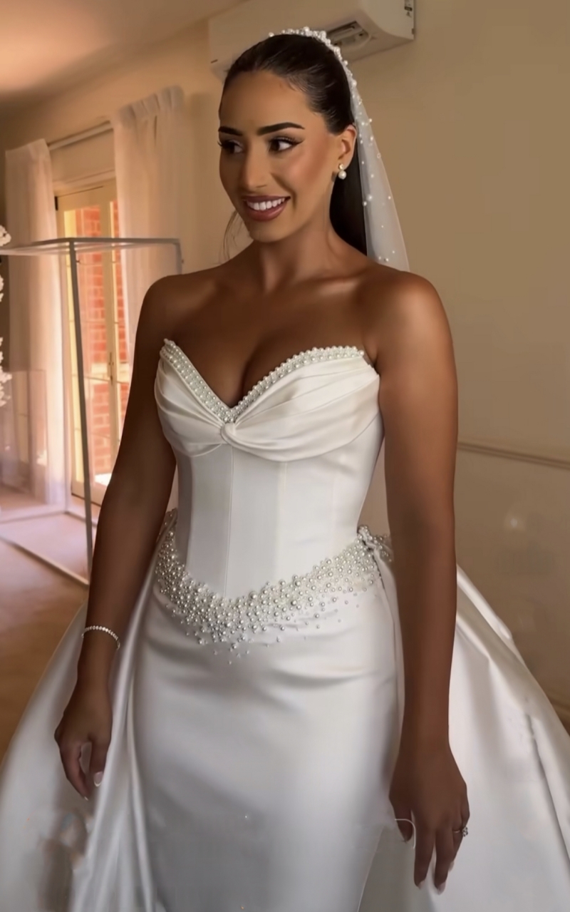 Elegant Pearls Beaded White Mermaid Wedding Dresses With Detachable Train Sweetheart Satin Princess Bridal Gown Customized Vestdio De Novia 2025
