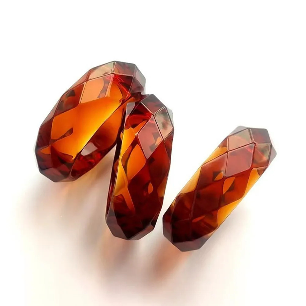 Vintage Irregular Resin Acrylic Chunky Bangles for Women Exaggerated Geometric Metal Charm Bracelets Party Jewelry Gifts 250225