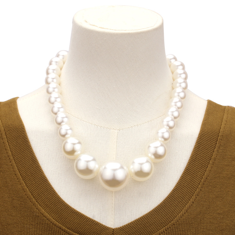 Faux pearl beaded necklace female cold wind simple geometric round beads necklace temperament exaggerated