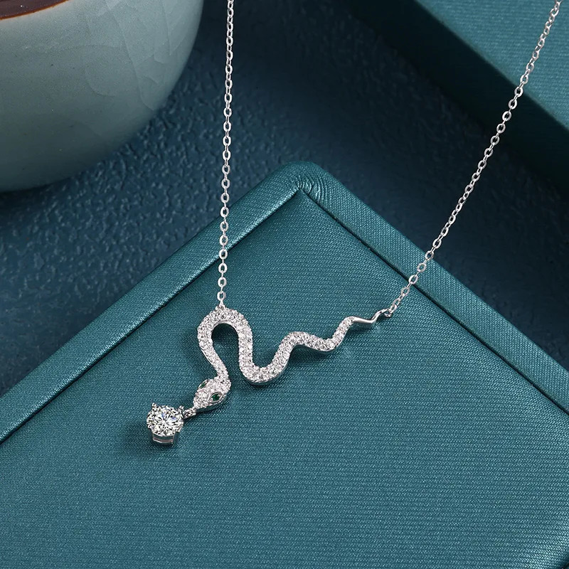 S925Sterling silver pendant necklace shiny high-end and personalized zircon inlaid snake-shaped gift for women 250220