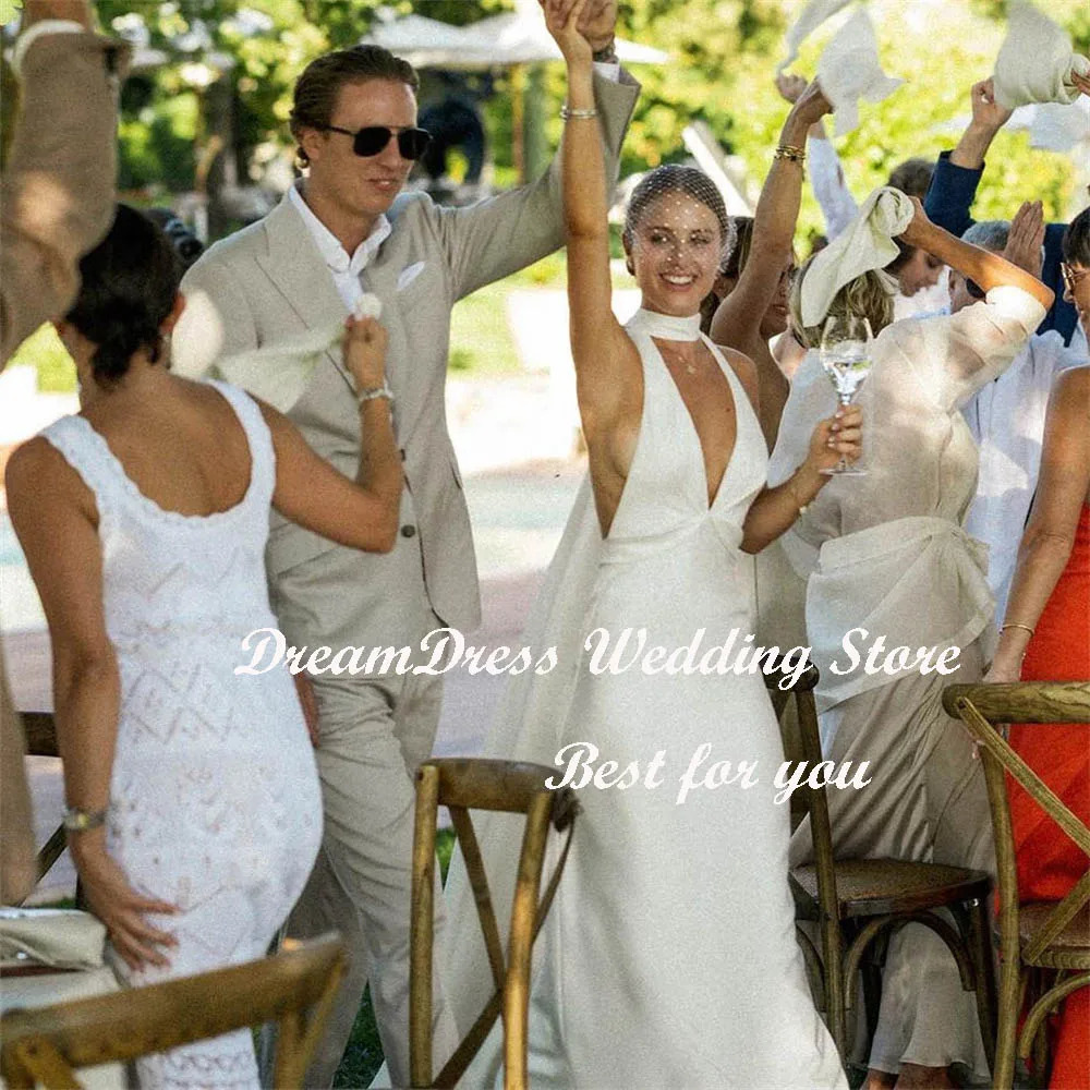 DREAM Customized Simple VNeck Halter Mermaid Crepe Wedding Dress For Women Boheimian Backless Sweep Train Bridal Gown 2025 250224