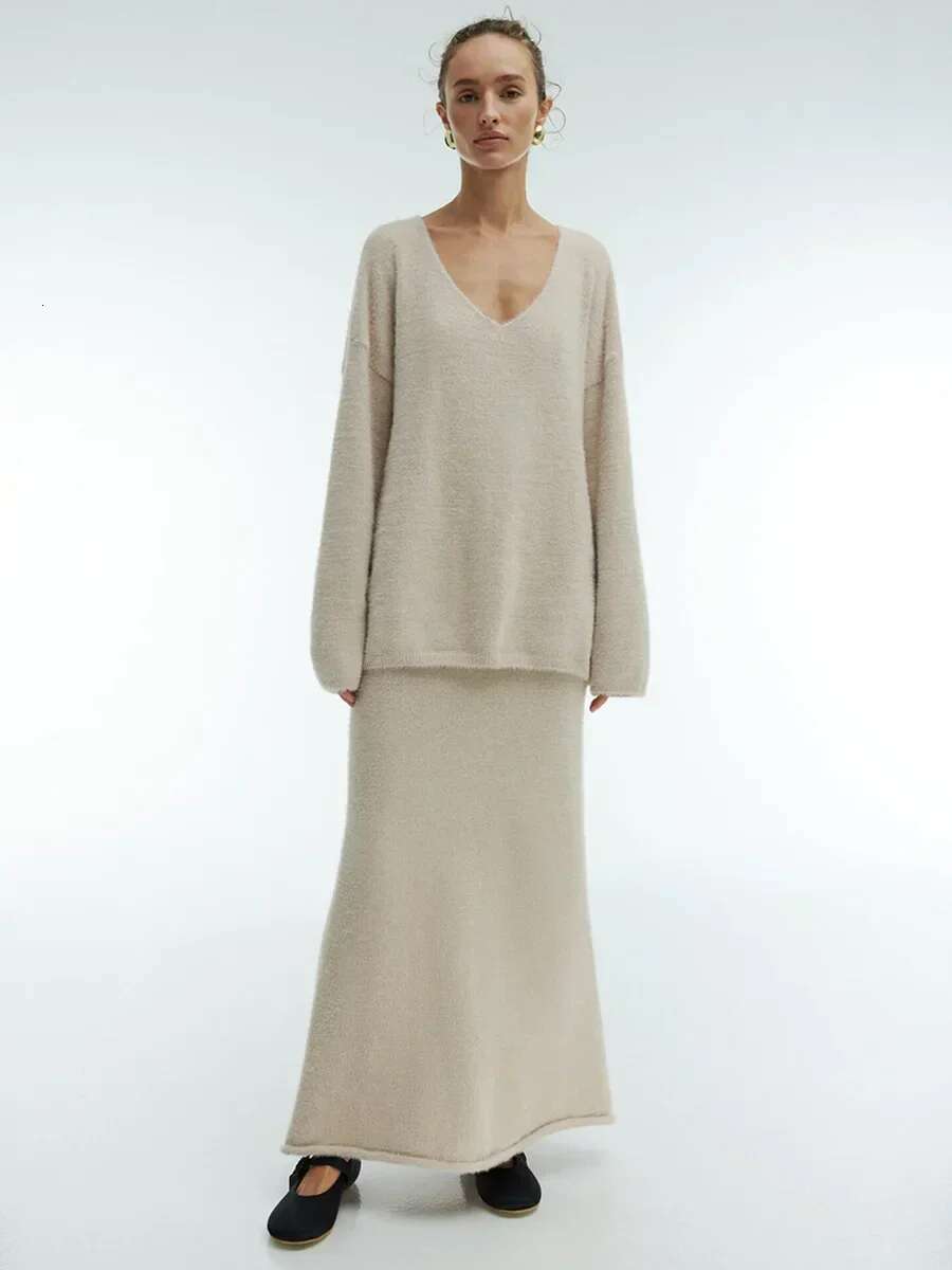 Bornladies Women Knitted V-Neck Sweater+Skirt Autumn Winter Thick Casual Sweater Warm Fashion Skirt Pullover 2 Pieces Sets