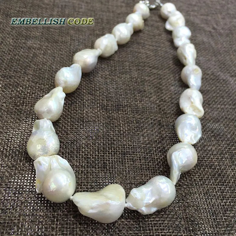 Selling Well White Color Large Size Tissue Nucleated Flame Ball Shape Baroque Pearl Necklace Freshwater 100% Natural Pearls 250222