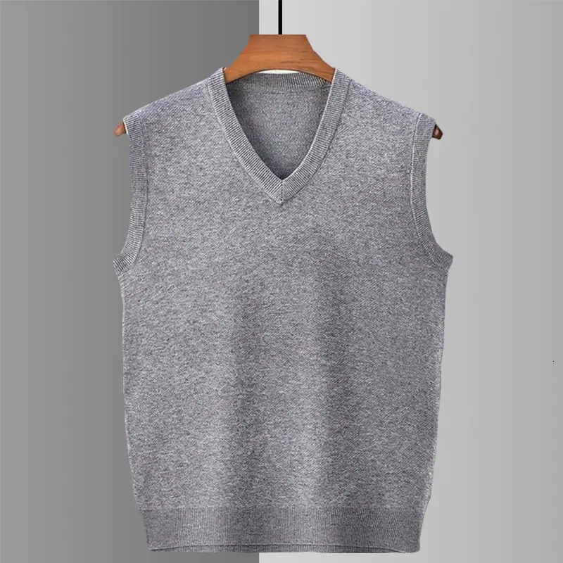 2023 SpringSummer Mens Casual Sweater Tank Top Vneck Sleeveless Knitted Comfortable Solid Color 250225