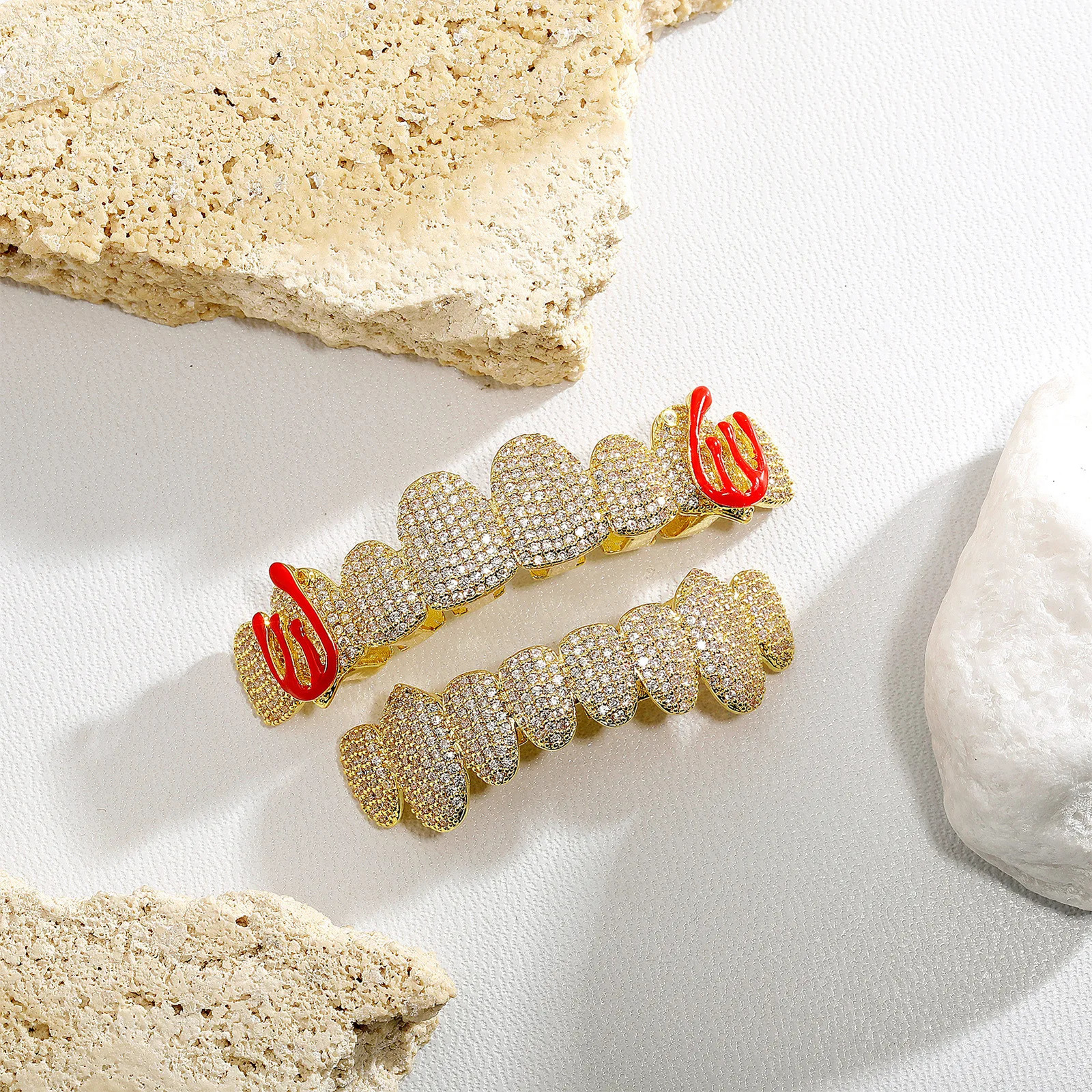 Hip Hop Iced Out Micro Paved CZ Teeth Set High Quality AA Cubic Zircon Top Bottom Grills Rapper Dental Jewelry 250220