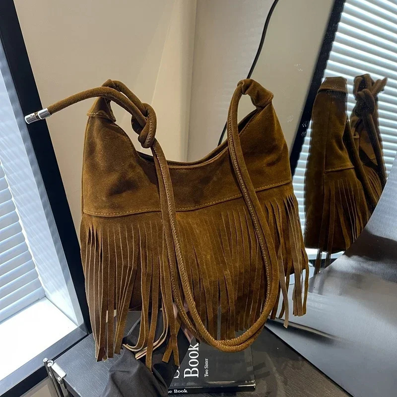 Tassels Interior Compartment Tote Bags Sewing Thread Large Capacity Bags for Women Zipper Pu Womens Handbags 250225