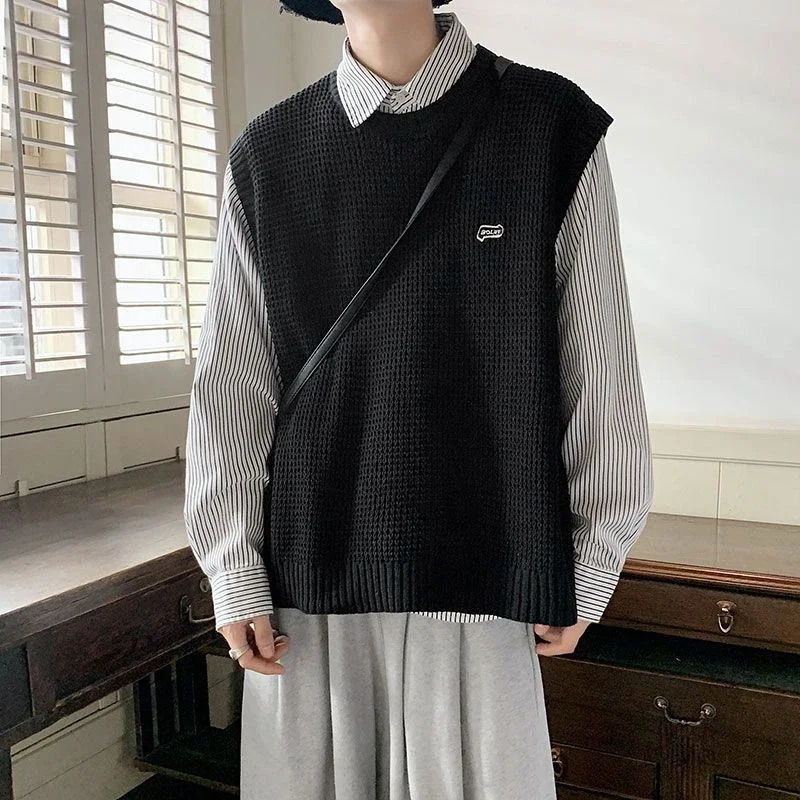 Knitted Sweaters for Men Hippie Black Vest Crewneck Man Clothes Waistcoat Round Collar Sleeveless Warm in S Over Fit Knit X 250225