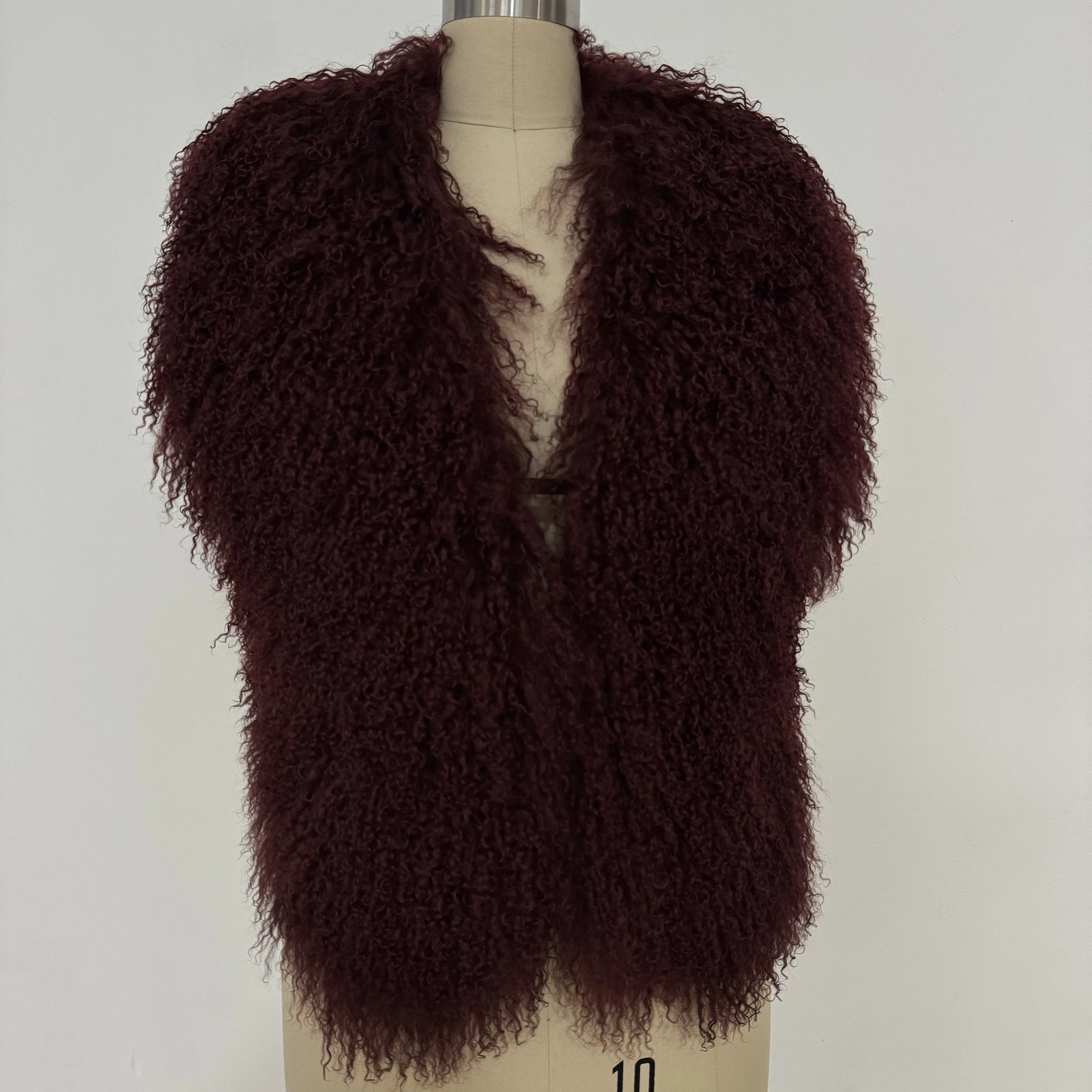 Crop Mongolian Halter Cutout Vest Slim Backless Bandage Fuzzy Puffy Cardigan Tops Sexy Women Mongolian Lamb Fur Bustiers Tanks 250226