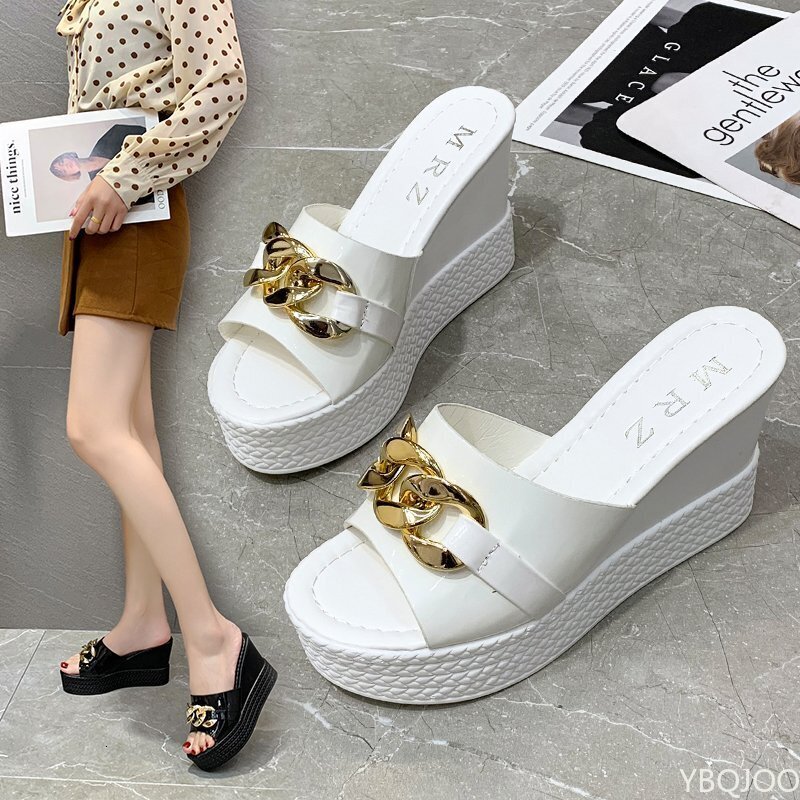 Summer 2025 Designer Height Increasing Sandals Outdoor White And Black Thick Soled Wedge Heel Women's Beach Slippers