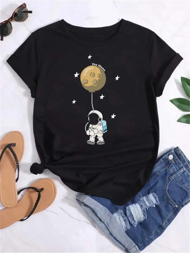 Maycaur T Shirt Women Moon Planet Print Fashion Tee Shirts Casual Round Neck Short Sleeve Streetwear Female T-Shirt Vintage Tops 250226