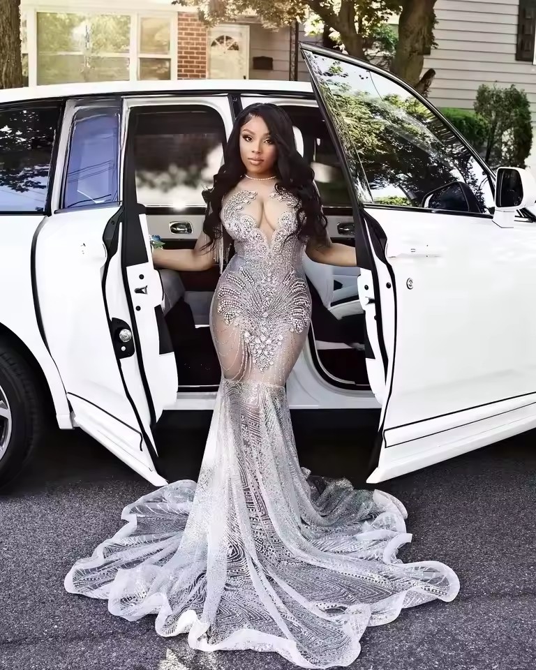 Sier Long Prom Dresses For Black Girls 2025 Beaded Evening Dress Celebrity Gown Crystal Tassel Birthday Party Gowns Customized