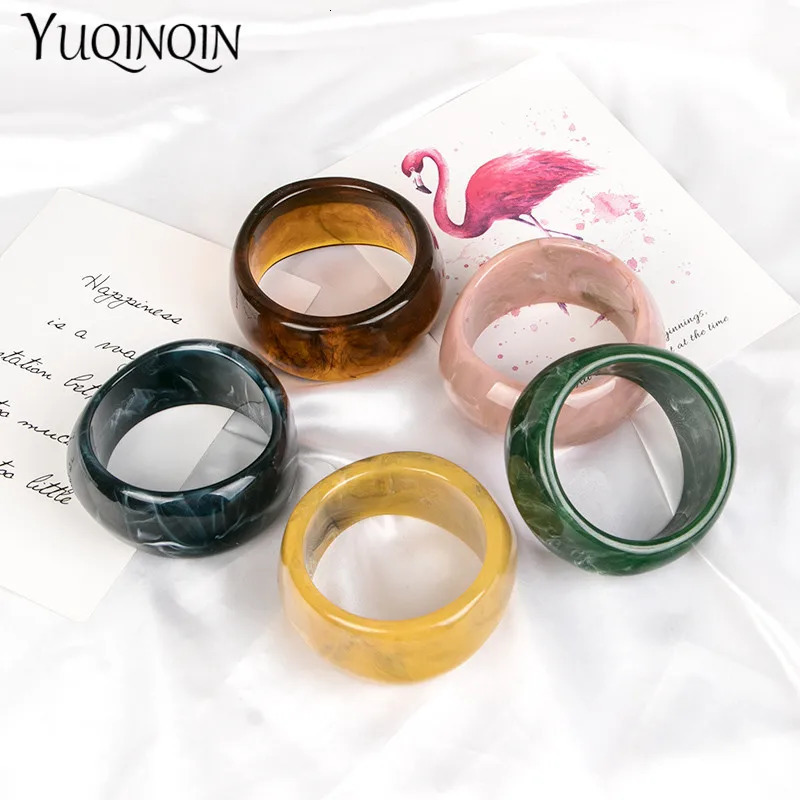 Vintage Resin Cuff Charms Bracelet Bangles for Women Fashion Jewelry Acrylic Wide Irregular Geometric Party Bangle For Girls 250225