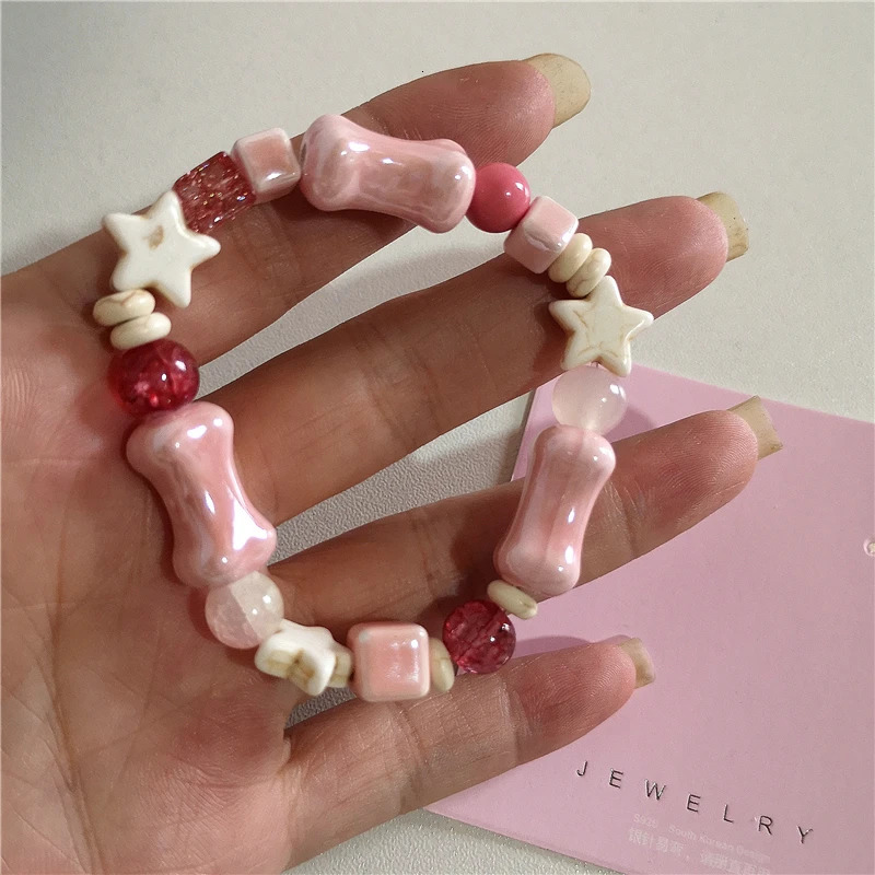 Cute Y2K Harajuku Aesthetic Pink Acrylic Ceramic Star Beaded Bracelet For Girl EMO 2000s Charm Jewelry Accessories Birthday Gift 250225