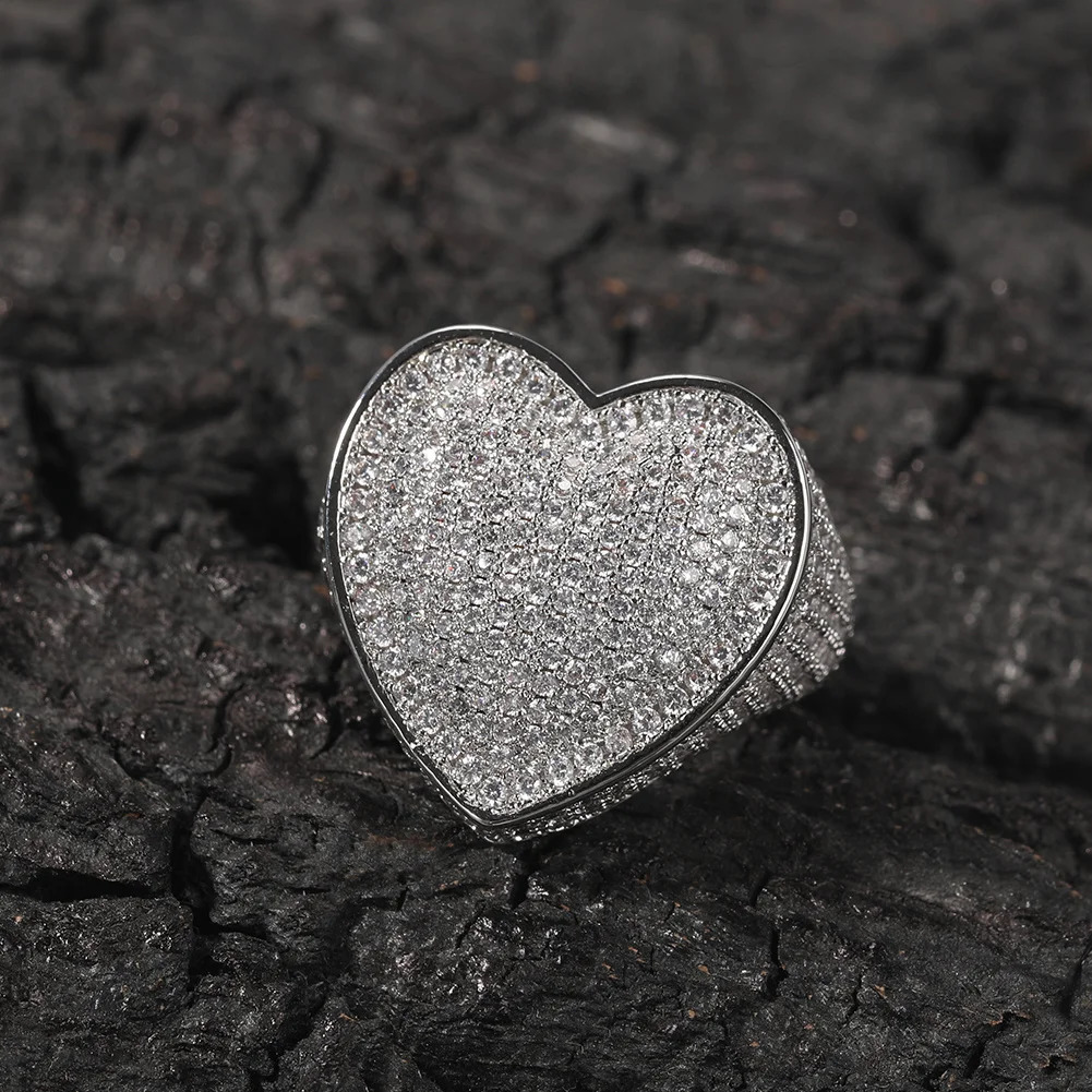 Uwin Heart Ring Micro Paved Full Iced Out Cubic Zirconia Bling HipHop Fashion Delicate Jewelry For Gift Men Women 250225