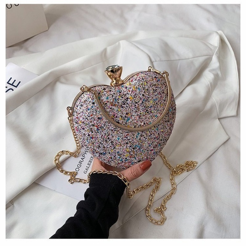 Summer-Ready Vintage Shoulder Bag - Elegant Crossbody Portable Love Accessory