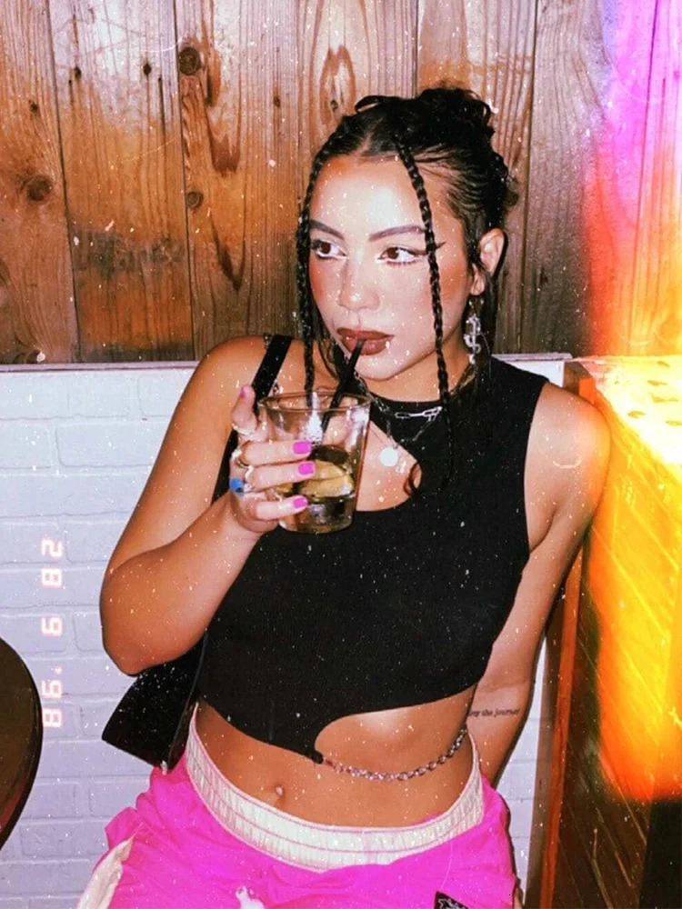 Chain Cut Out Rib Knit Crop Top Women Summer Y2K Clothes High Street Grunge Asymmetrical Neck Sleeveless Tank Top Streetwear 250225