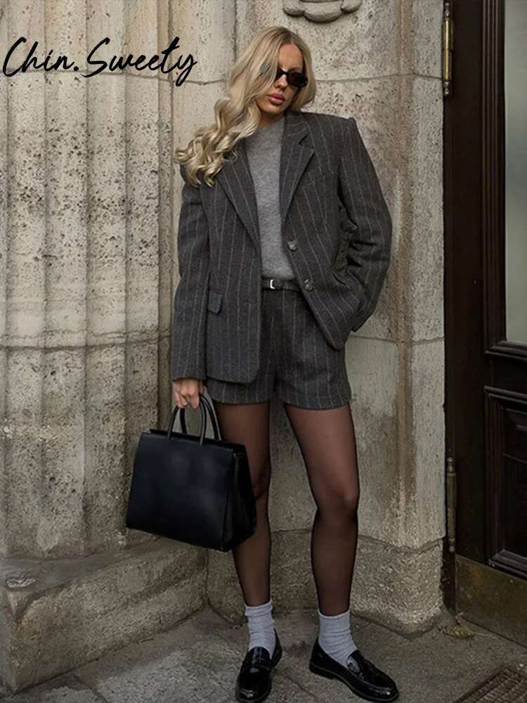 Urban Striped Print Women Shorts Set Casual Notched Single Button Pocket Blazer Short Dropped Pants 2025 Spring Autumn Lady Suit