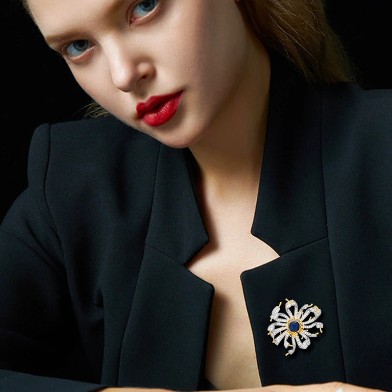 SUYU Womens Olive Chrysanthemum Pins Fashionable And Elegant Temperament Clothing Accessories Brooches 250225