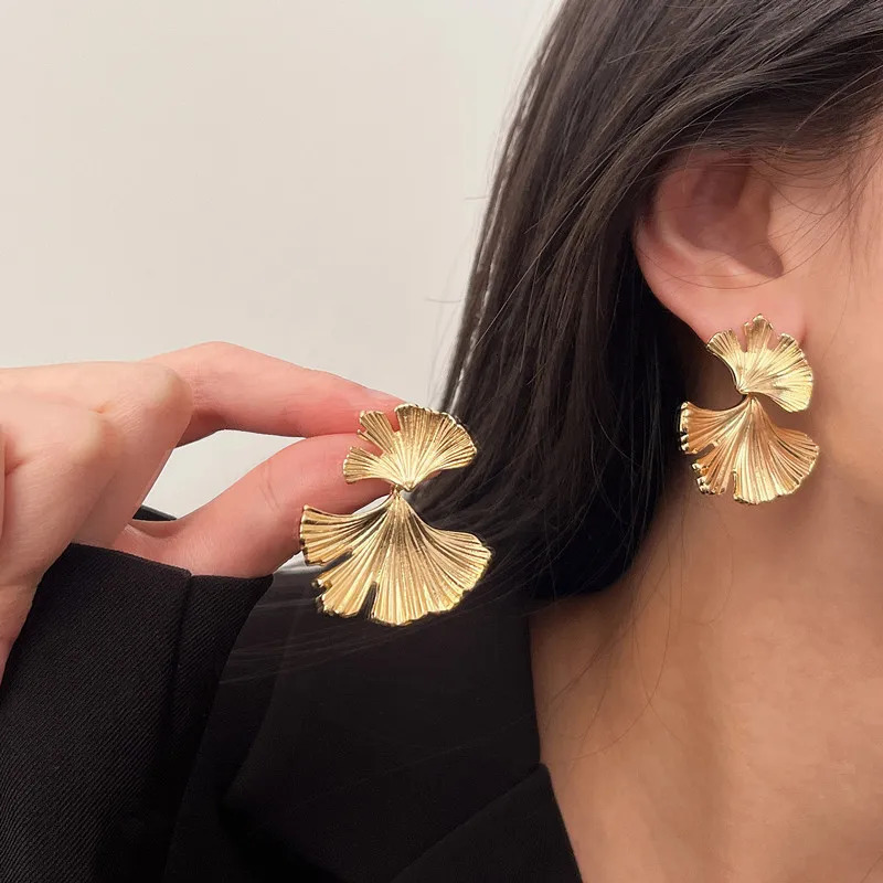 Bohemian Geometric Gold Color Ginkgo Biloba Leaf Shape Drop Earrings for Women Statement Ear Jewelry Accessories Punk 250225