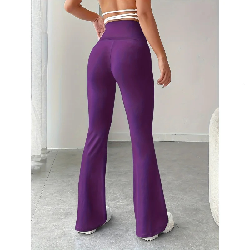 Fashionable Tight Yoga Leggings 250224