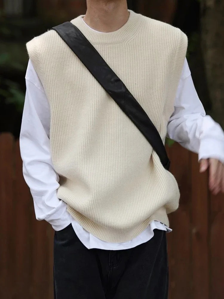 Knit Sweater Male Sleeveless Solid Color Mens Clothing Waistcoat Vest Crewneck Black Round Collar Plain Korean 2024 Autumn Old 250225