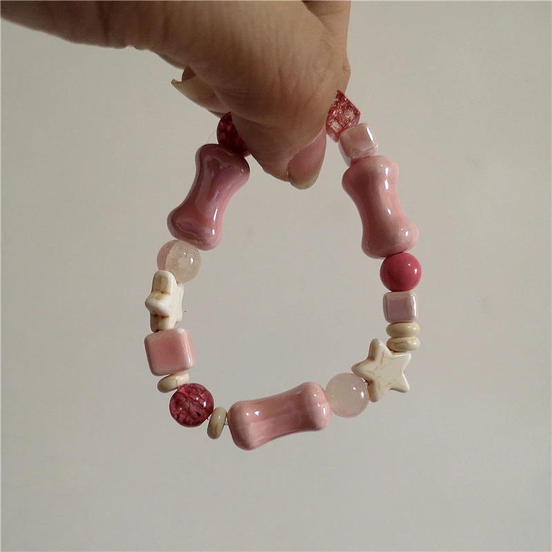 Cute Y2K Harajuku Aesthetic Pink Acrylic Ceramic Star Beaded Bracelet For Girl EMO 2000s Charm Jewelry Accessories Birthday Gift 250225