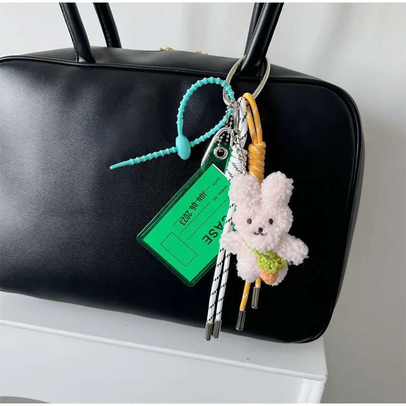 Cute Plush Bear Head Hang Decoration Mobile Phone Case Key Chain Hanging Piece Brand Designer Creative Bag Pendant Keychain
